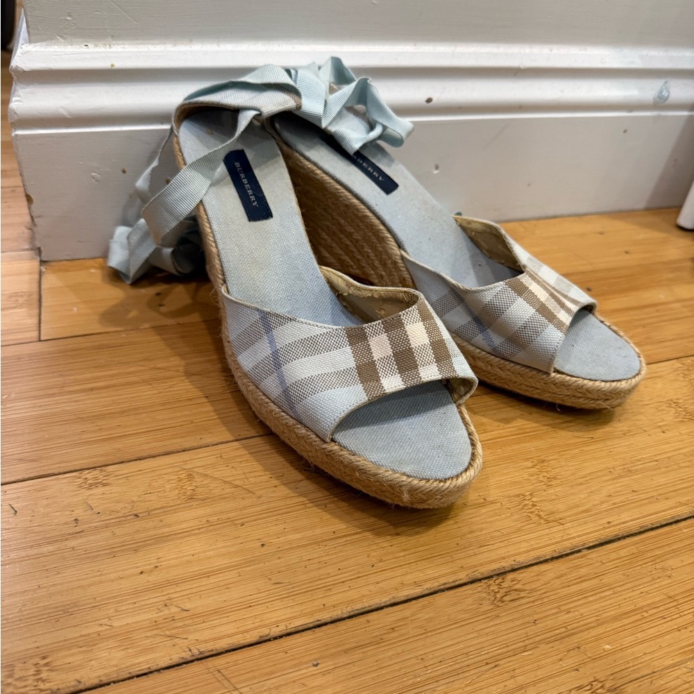 Burberry Blue Nova Check Espadrille Sandals, size 39 - Picture 2 of 4